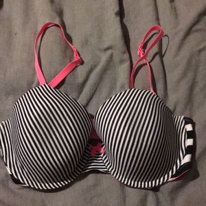 Victoria’s Secret Lined Perfect Coverage